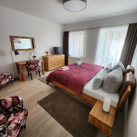 Heine'S Hof Apartment Oschersleben Luaran gambar